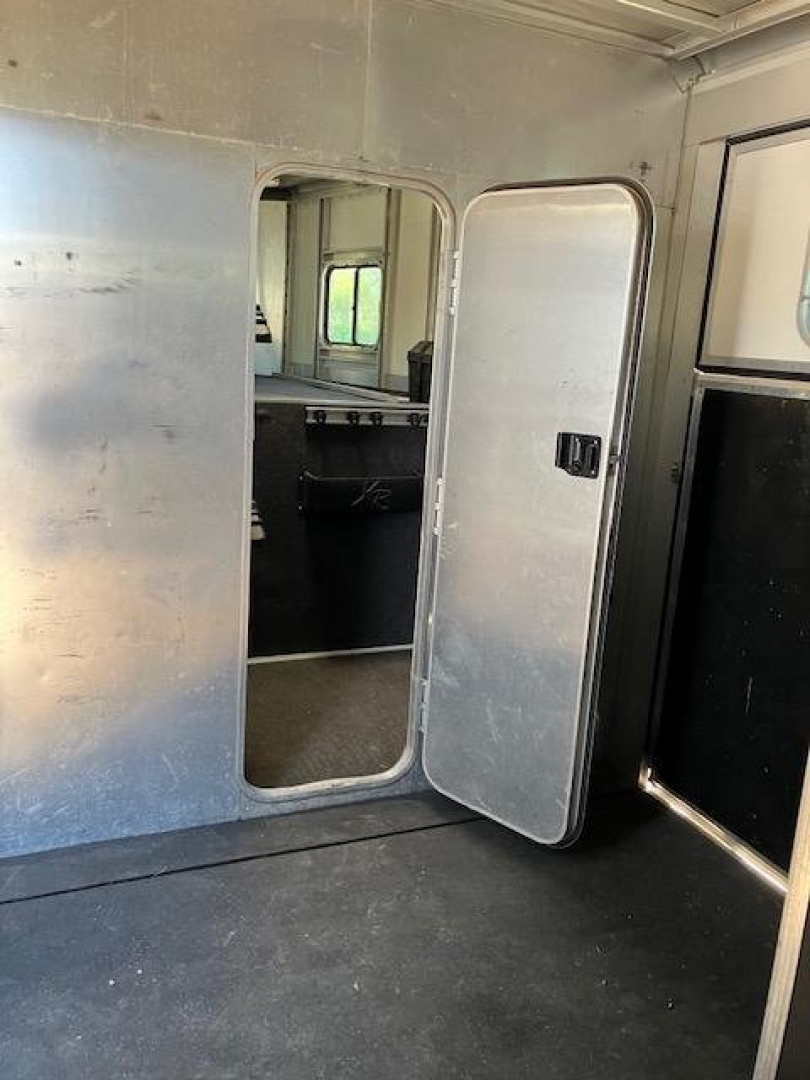 Used 2004 Kiefer Built Horse Trailer- Consignment