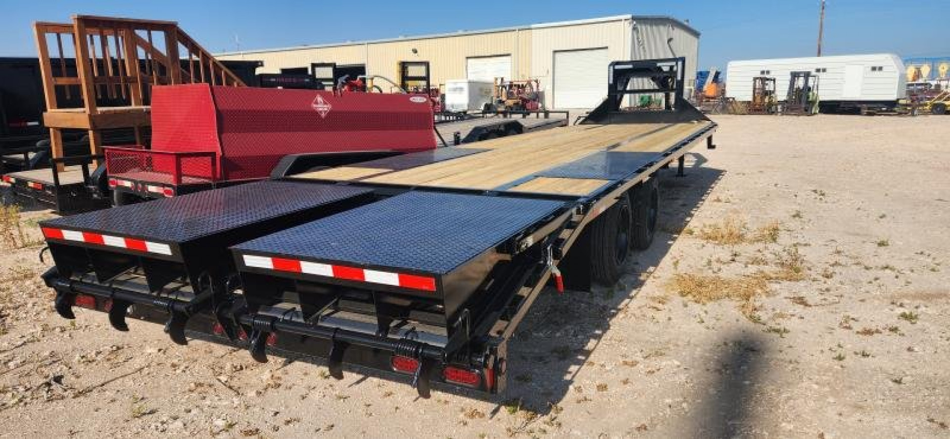 New 2024 DNJ Trailers, LLC 32X102 GOOSENECK HD DECK Deckover Trailer