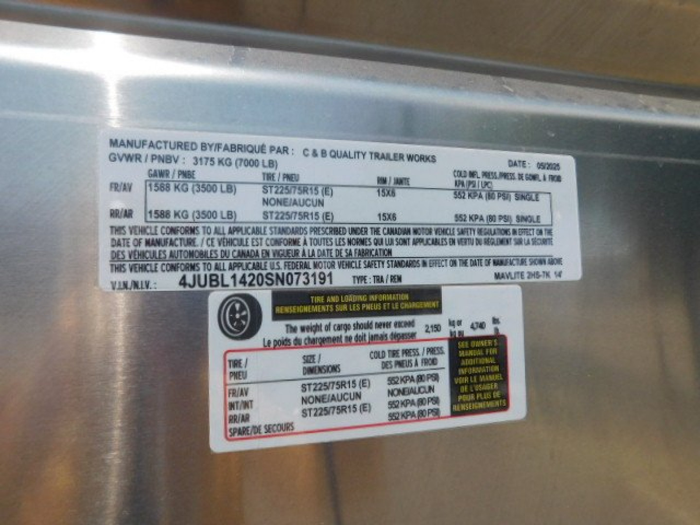 New 2025 Maverick Trailers Lite 2H Horse Trailer