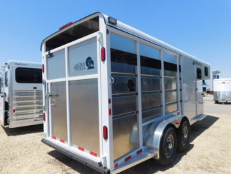 New 2025 Maverick Trailers 3H GN Horse Trailer
