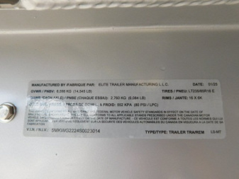 New 2025 Elite Trailers 4H GN Double Door Tack Horse Trailer