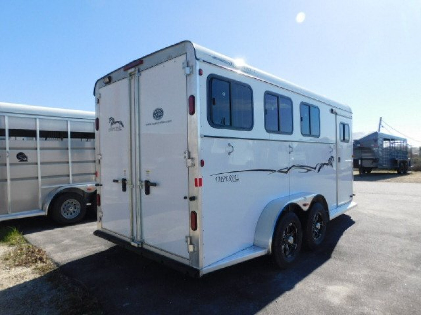 New 2025 Royal T Imperial X 3H BP Horse Trailer