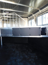 New 2025 Royal T Imperial X 3H BP Horse Trailer