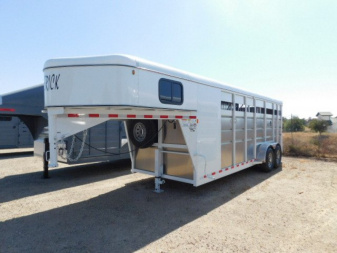 New 2025 Maverick Trailers 4H GN Horse Trailer