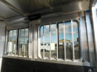New 2023 Exiss Trailers 2H BP - SS Horse Trailer