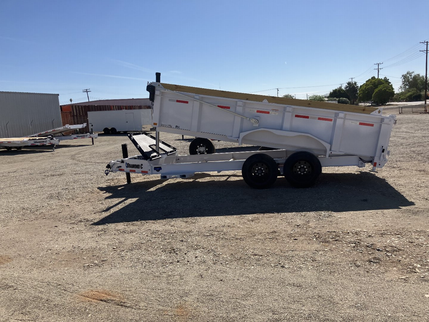New 2025 Diamond C Trailers LPT 207 16X82X32 Dump Trailer