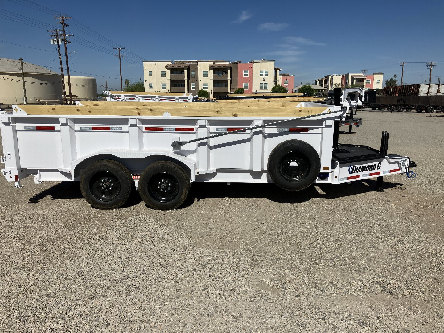 New 2025 Diamond C Trailers LPT 207 16X82X32 Dump Trailer