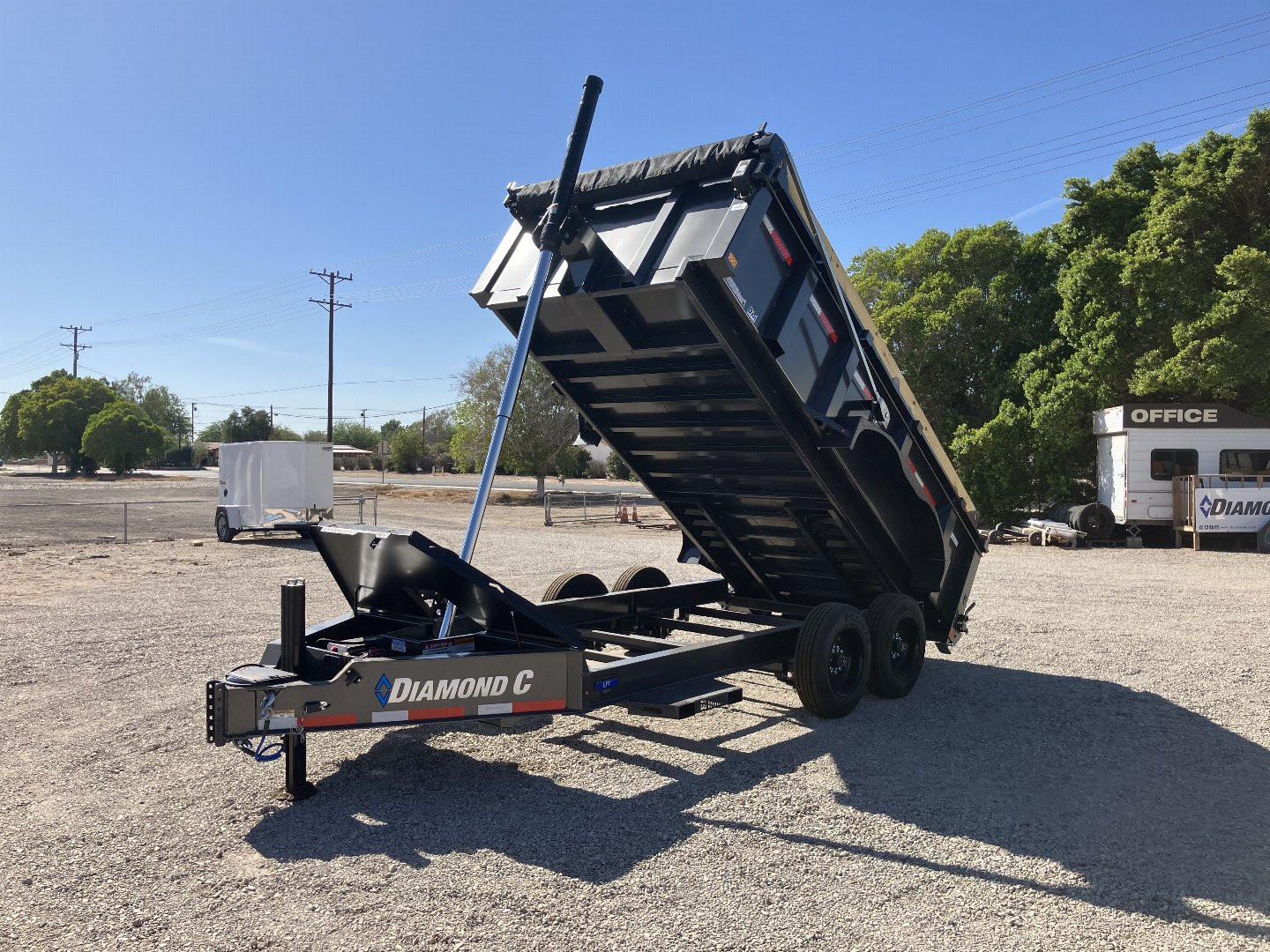 New 2025 Diamond C Trailers LPT 207 14X82X32 Dump Trailer