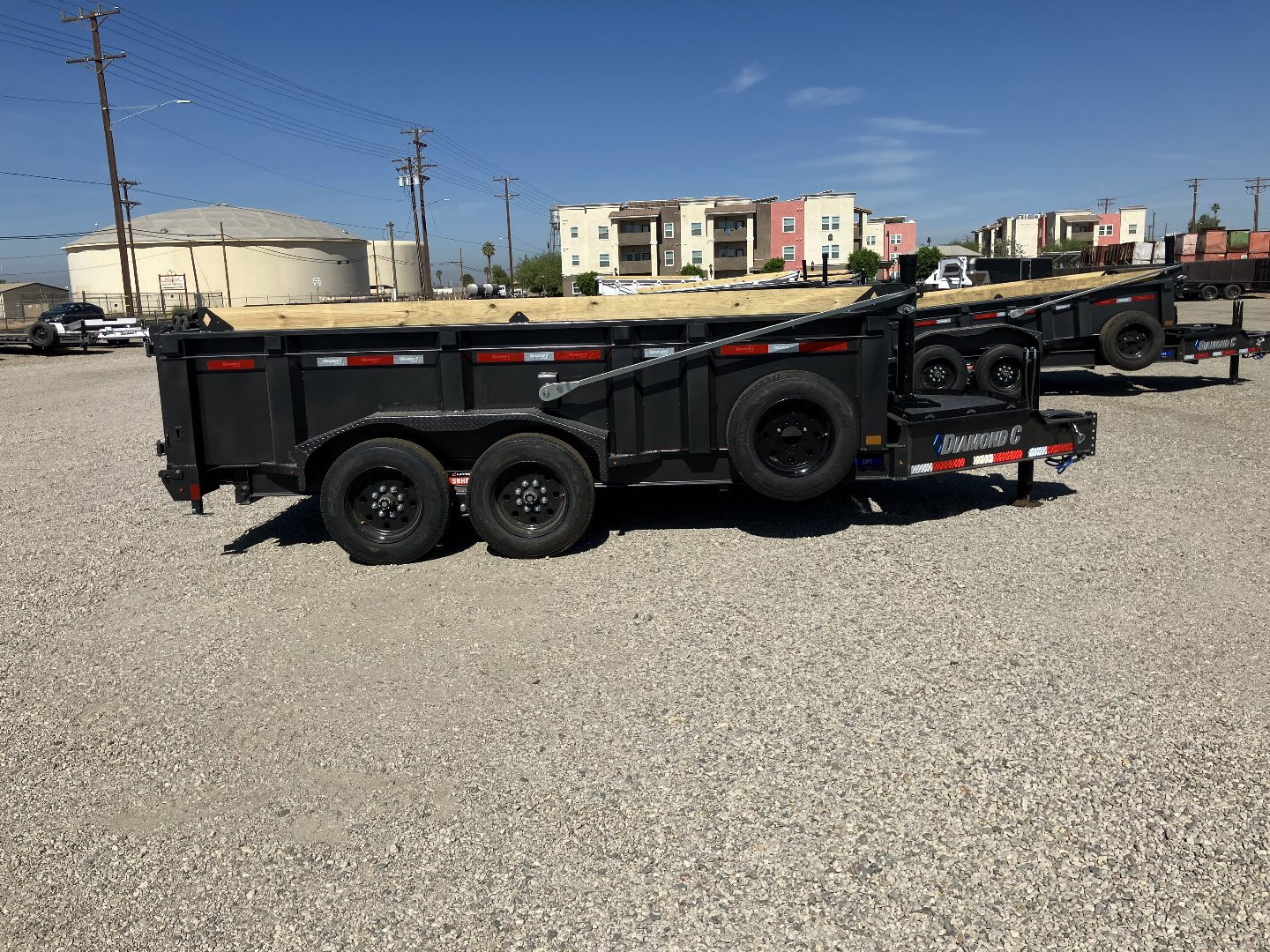 New 2025 Diamond C Trailers LPT 207 14X82X32 Dump Trailer