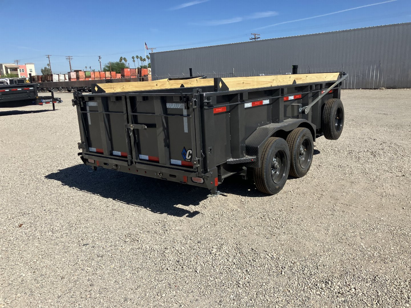New 2025 Diamond C Trailers LPT 207 14X82X32 Dump Trailer