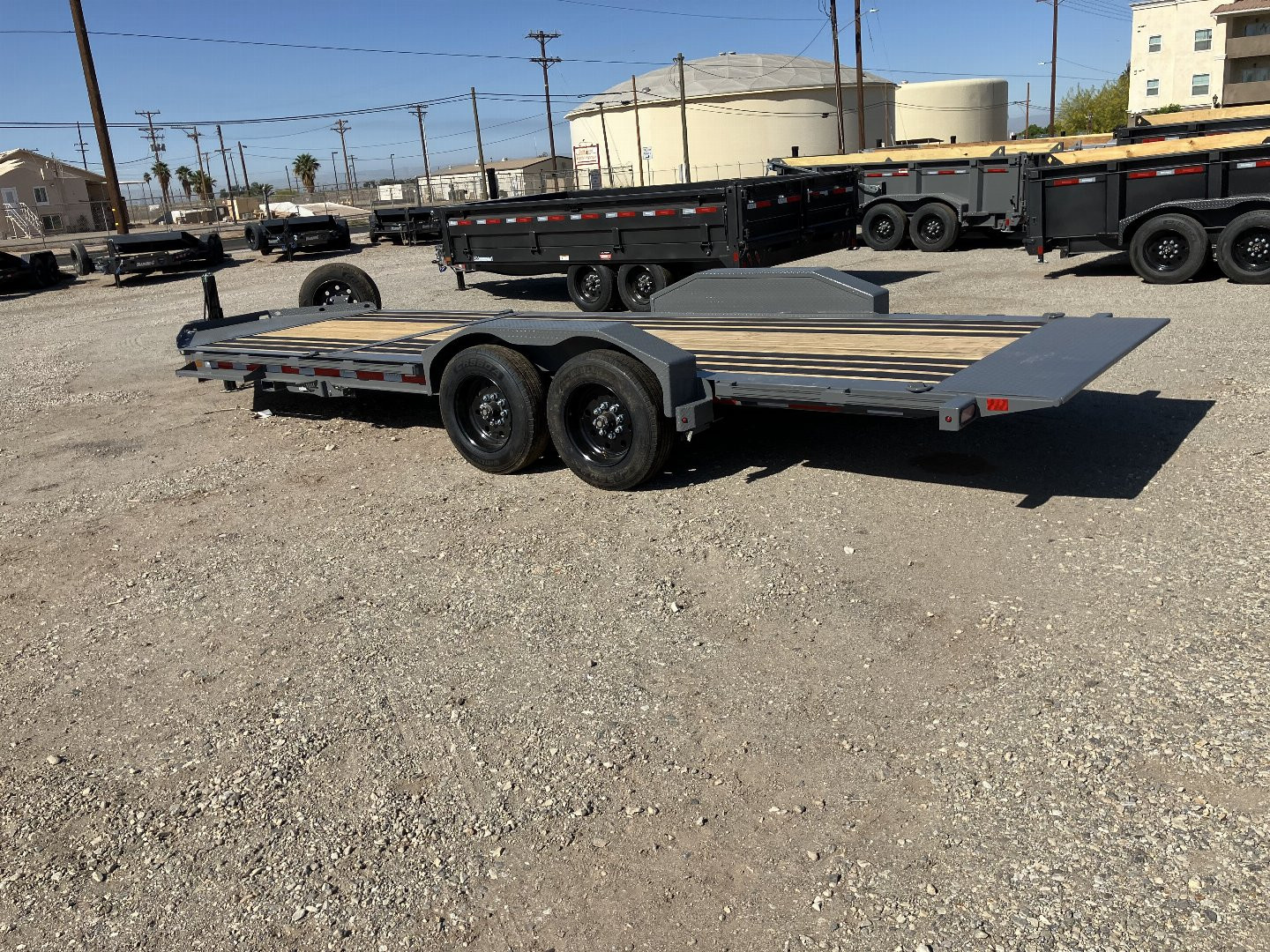New 2025 Diamond C Trailers HDT 207 22X82 Tilt Trailer