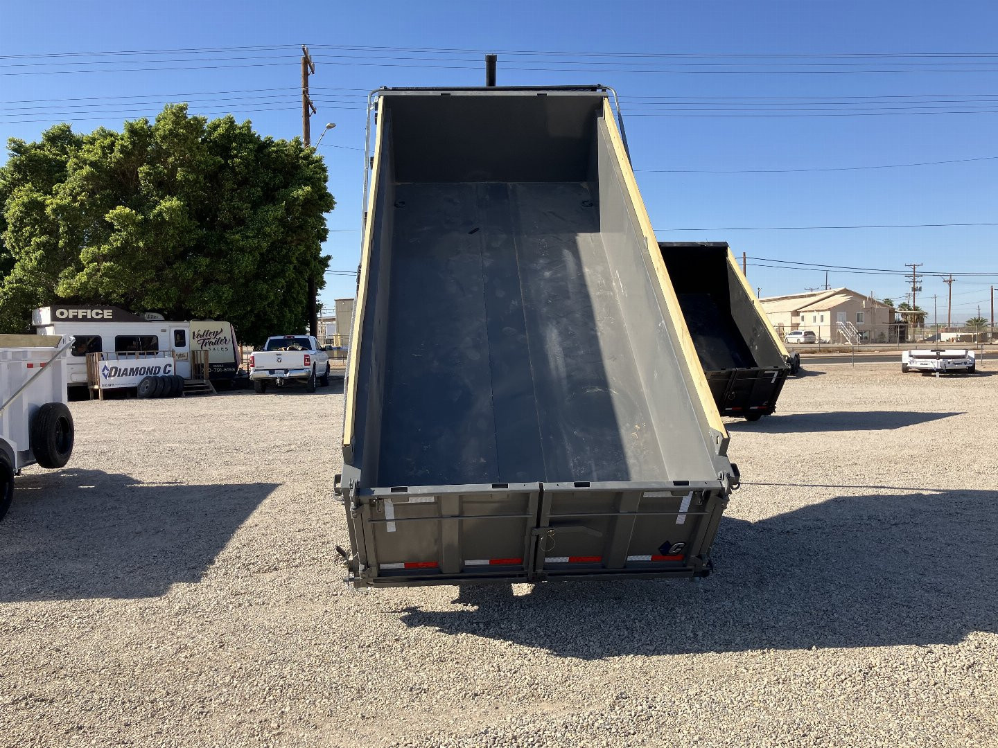 New 2025 Diamond C Trailers LPT 207 16X82X32 Dump Trailer