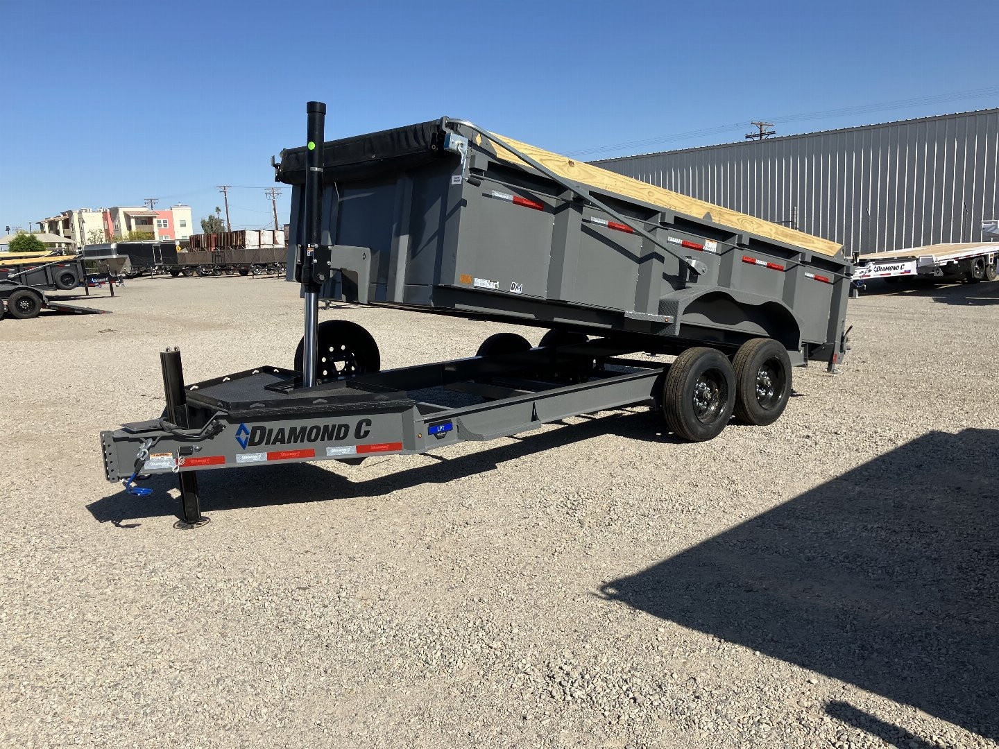 New 2025 Diamond C Trailers LPT 207 16X82X32 Dump Trailer