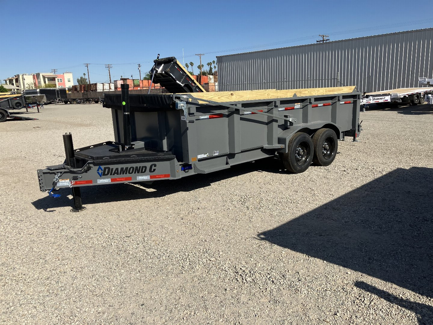 New 2025 Diamond C Trailers LPT 207 16X82X32 Dump Trailer