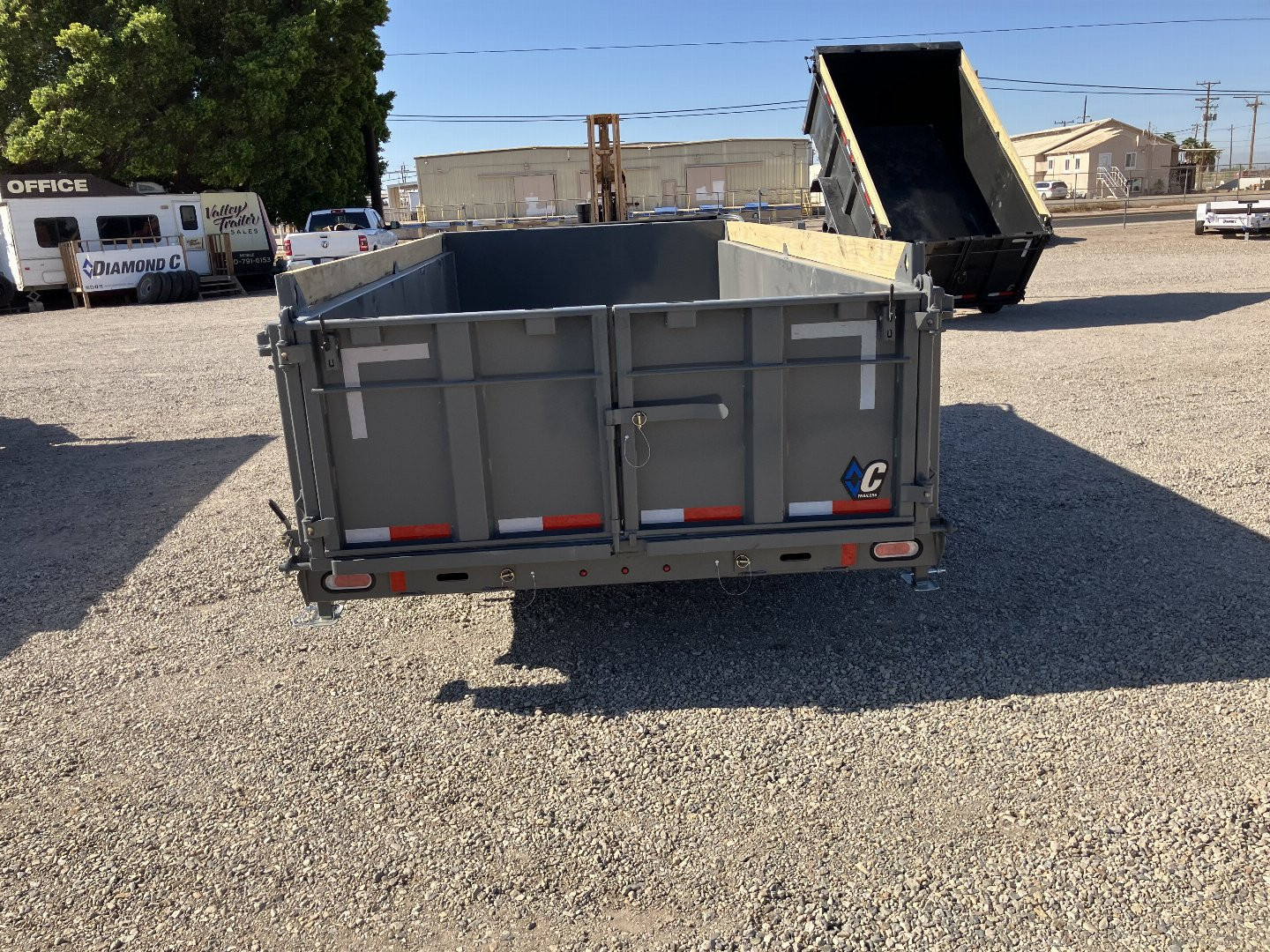 New 2025 Diamond C Trailers LPT 207 16X82X32 Dump Trailer