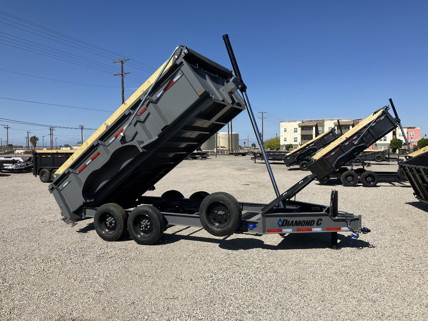 New 2025 Diamond C Trailers LPT 207 14X82X32 Dump Trailer