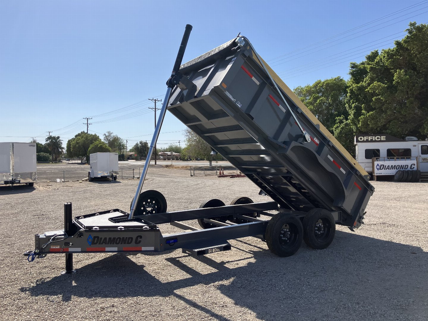 New 2025 Diamond C Trailers LPT 207 14X82X32 Dump Trailer