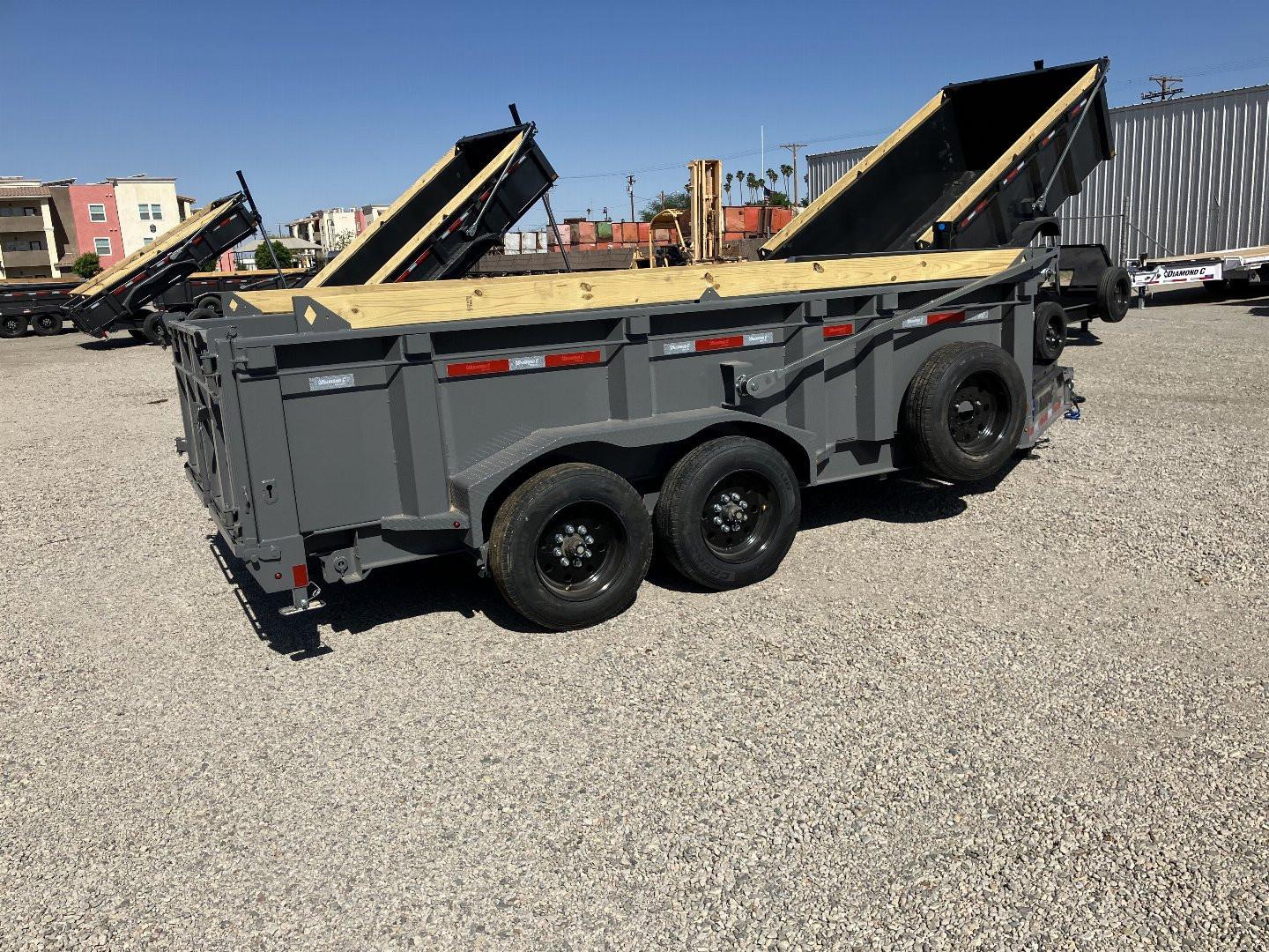 New 2025 Diamond C Trailers LPT 207 14X82X32 Dump Trailer