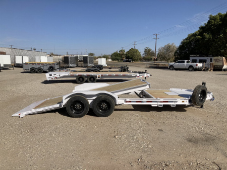 New 2025 Diamond C Trailers HDT 207 20X82 Tilt Trailer