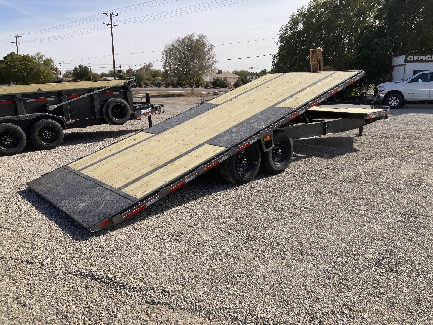 New 2025 Diamond C Trailers DET 207 24X102 Tilt Trailer