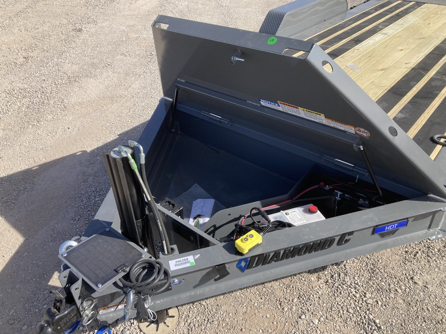 New 2025 Diamond C Trailers HDT 207 16X82 Tilt Trailer