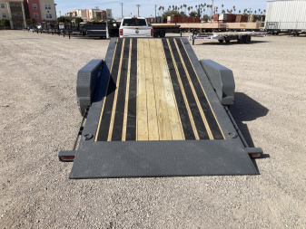 New 2025 Diamond C Trailers HDT 207 16X82 Tilt Trailer