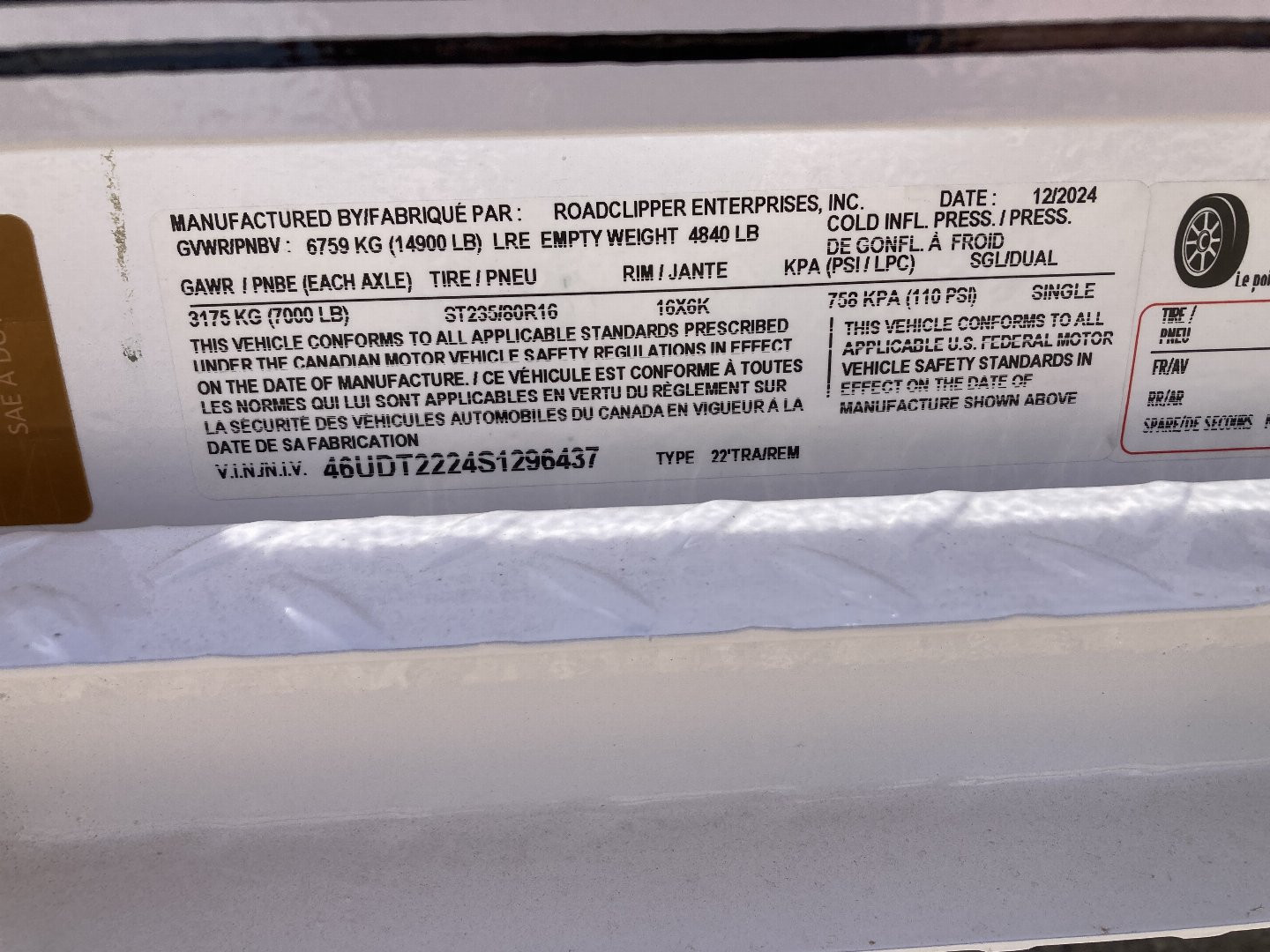 New 2025 Diamond C Trailers DET 207 22X102 12225 Tilt Trailer