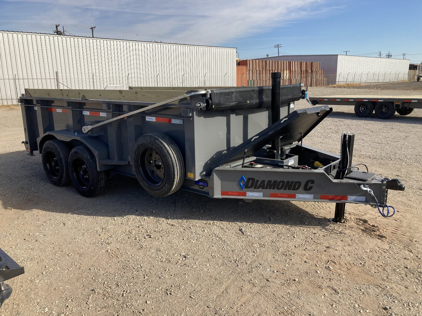 New 2025 Diamond C Trailers LPT 207 14X82 Dump Trailer