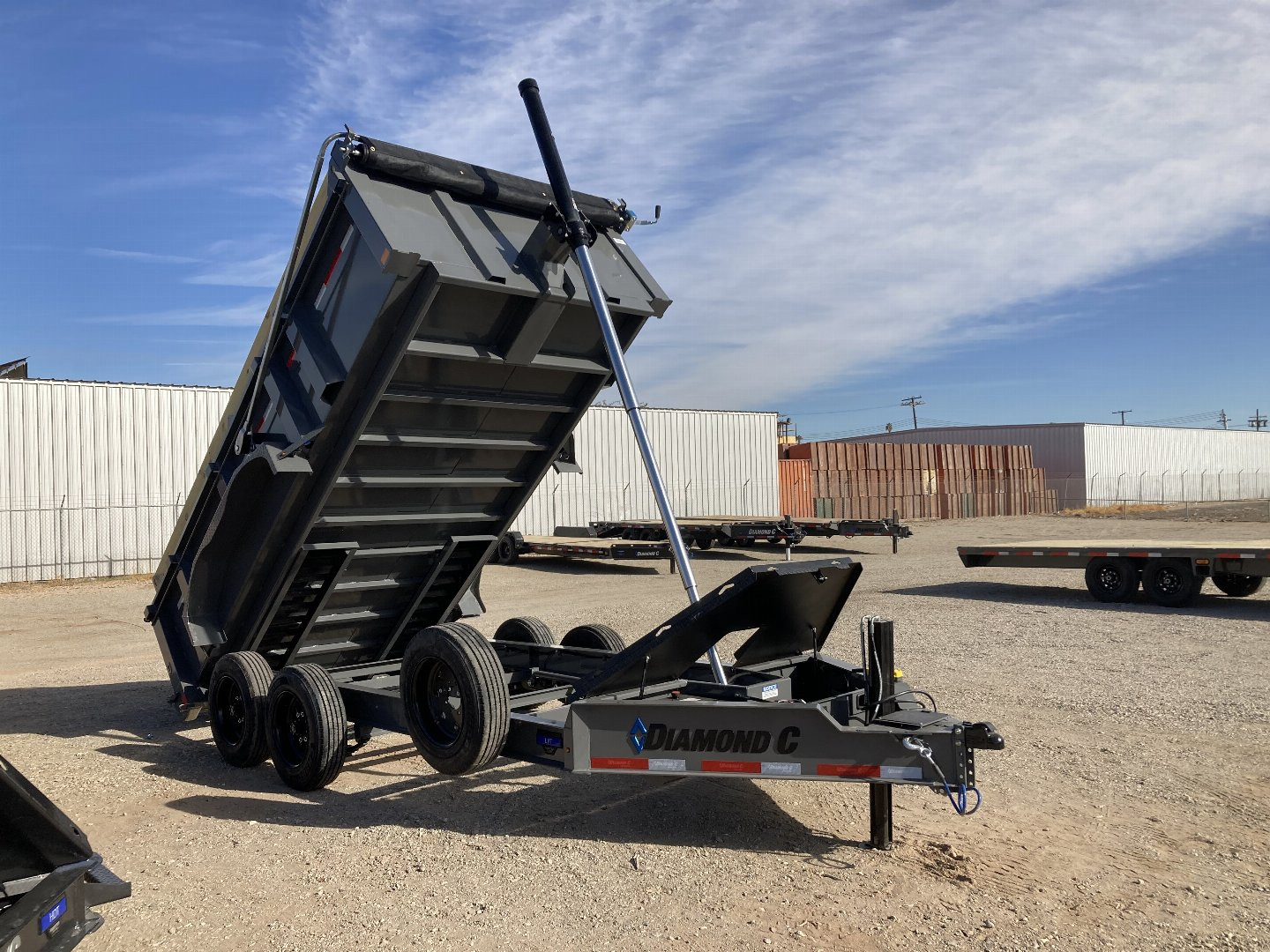 New 2025 Diamond C Trailers LPT 207 14X82 Dump Trailer