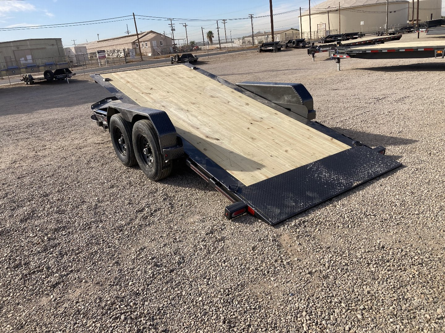 New 2025 Diamond C Trailers HDT 207 16X82 Tilt Trailer
