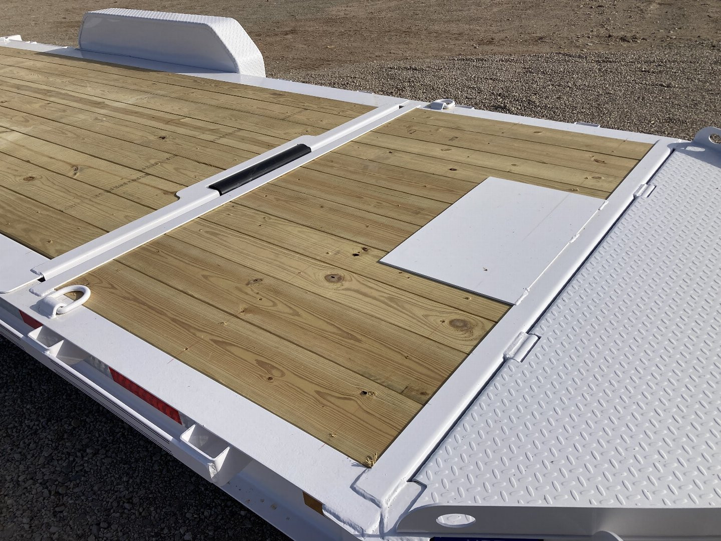 New 2025 Diamond C Trailers HDT 207 20X82 Tilt Trailer