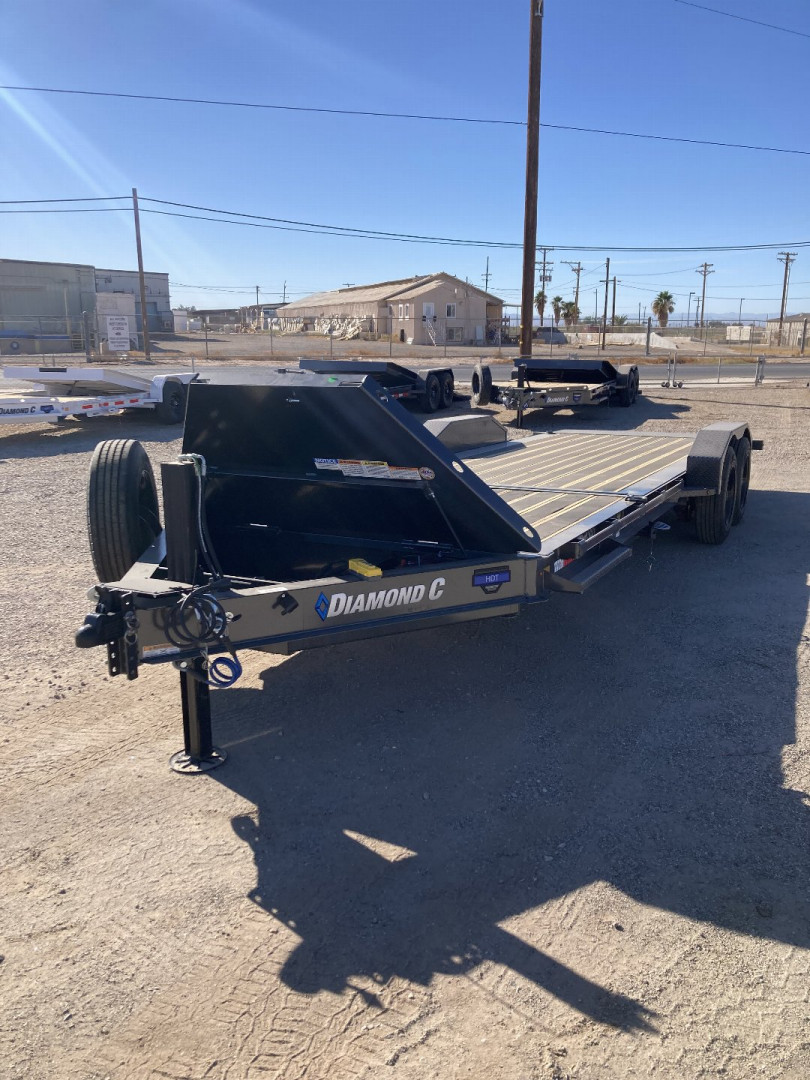 New 2025 Diamond C Trailers HDT 207 22X82 Tilt Trailer
