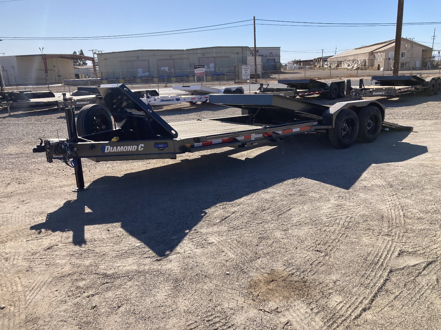 New 2025 Diamond C Trailers HDT 207 22X82 Tilt Trailer