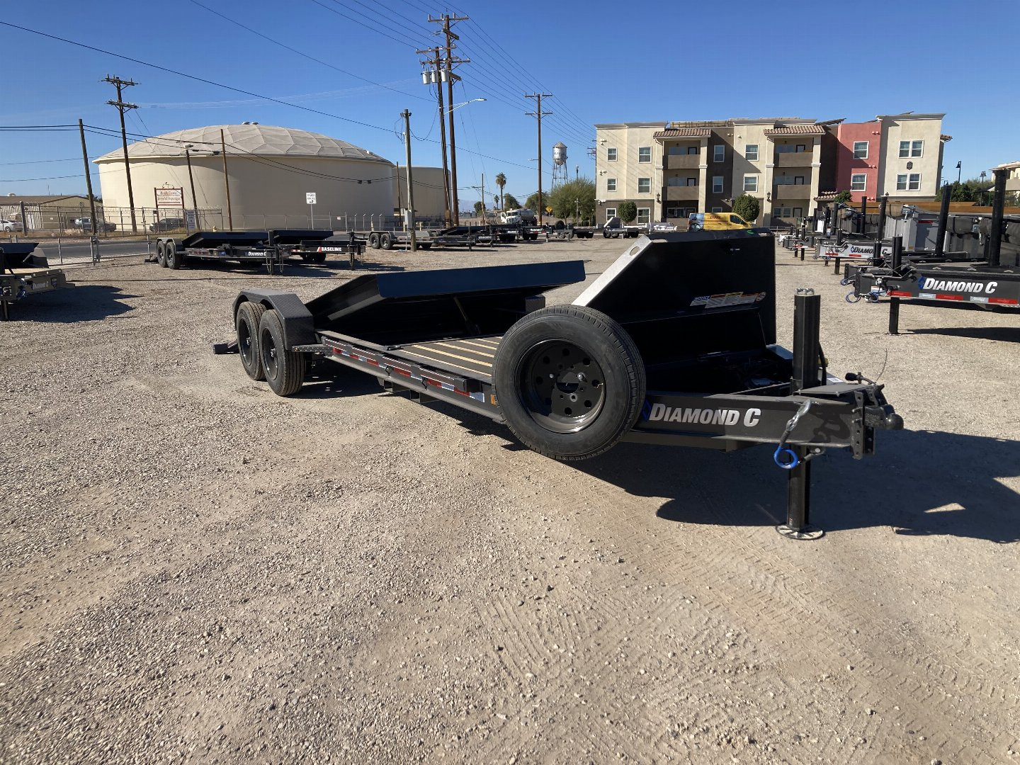 New 2025 Diamond C Trailers HDT 207 22X82 Tilt Trailer