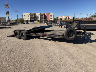 New 2025 Diamond C Trailers HDT 207 22X82 Tilt Trailer