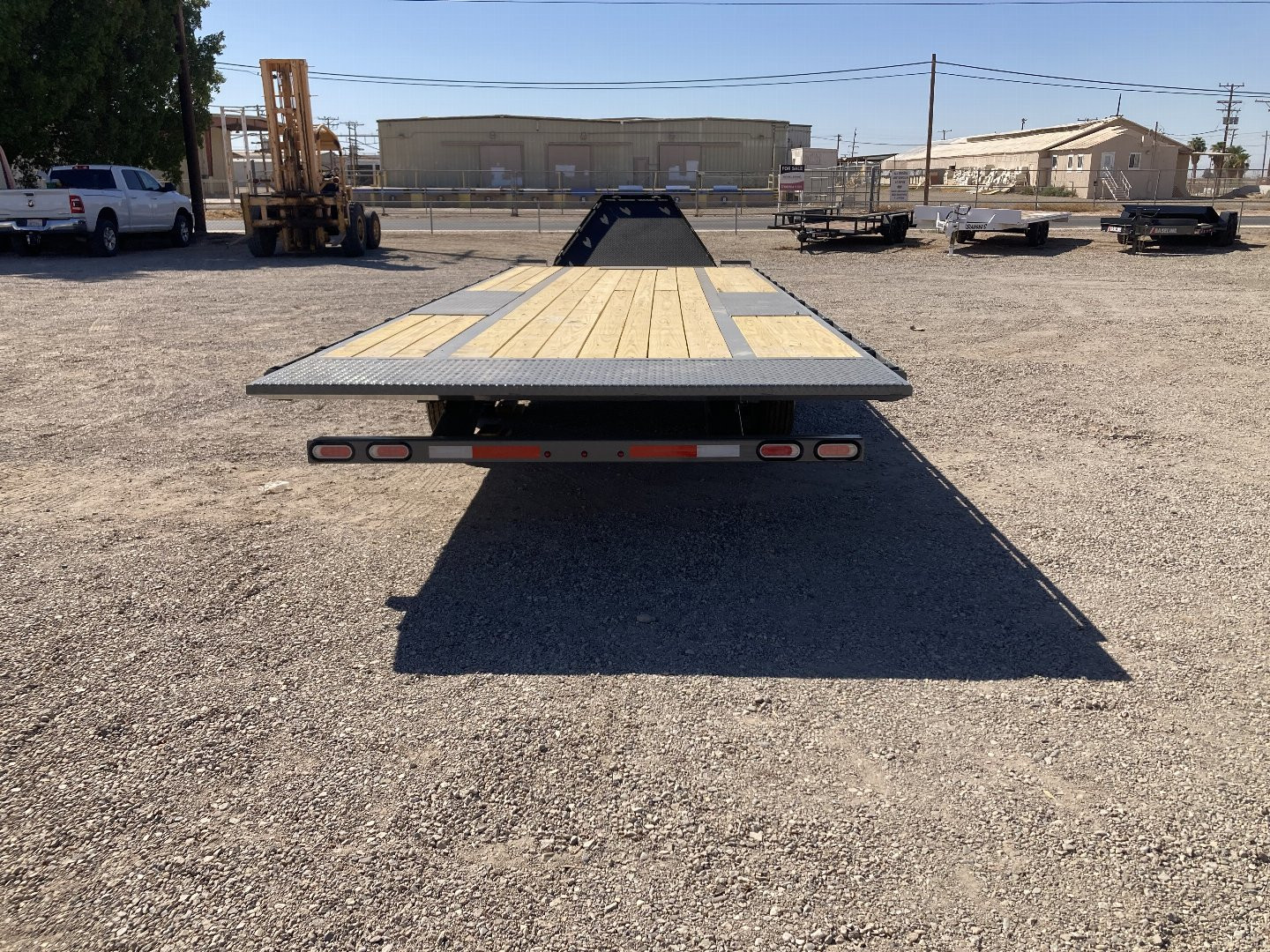 New 2025 DIAMOND C TRAILERS DET207 24X102 Tilt Trailer