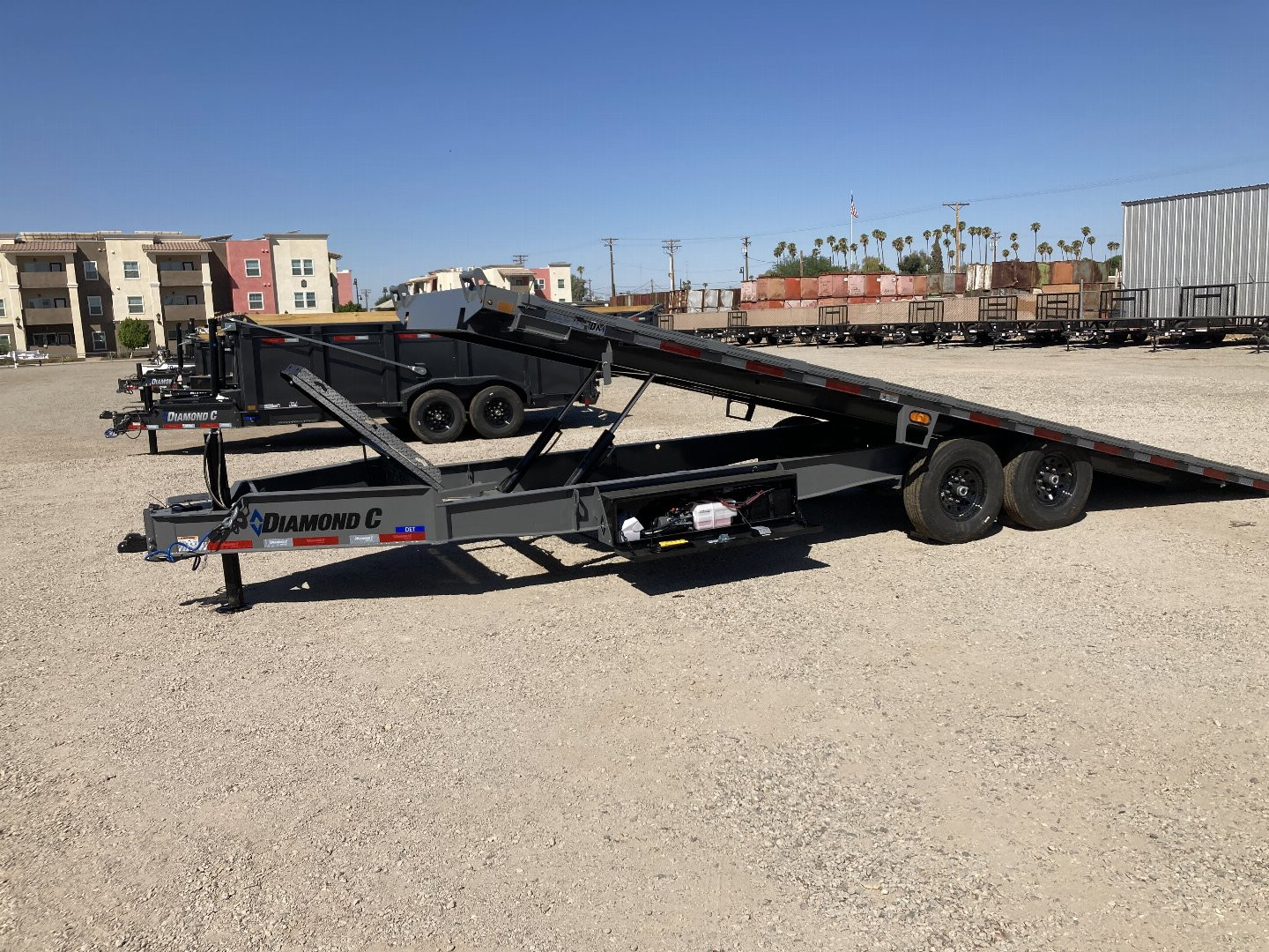 New 2025 Diamond C Trailers DET207 24X102 Deckover Trailer