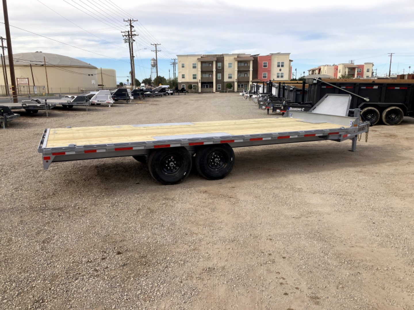 New 2024 Diamond C Trailers DEC 207 20x102 DECK-OVER TRAILER Equipment Trailer