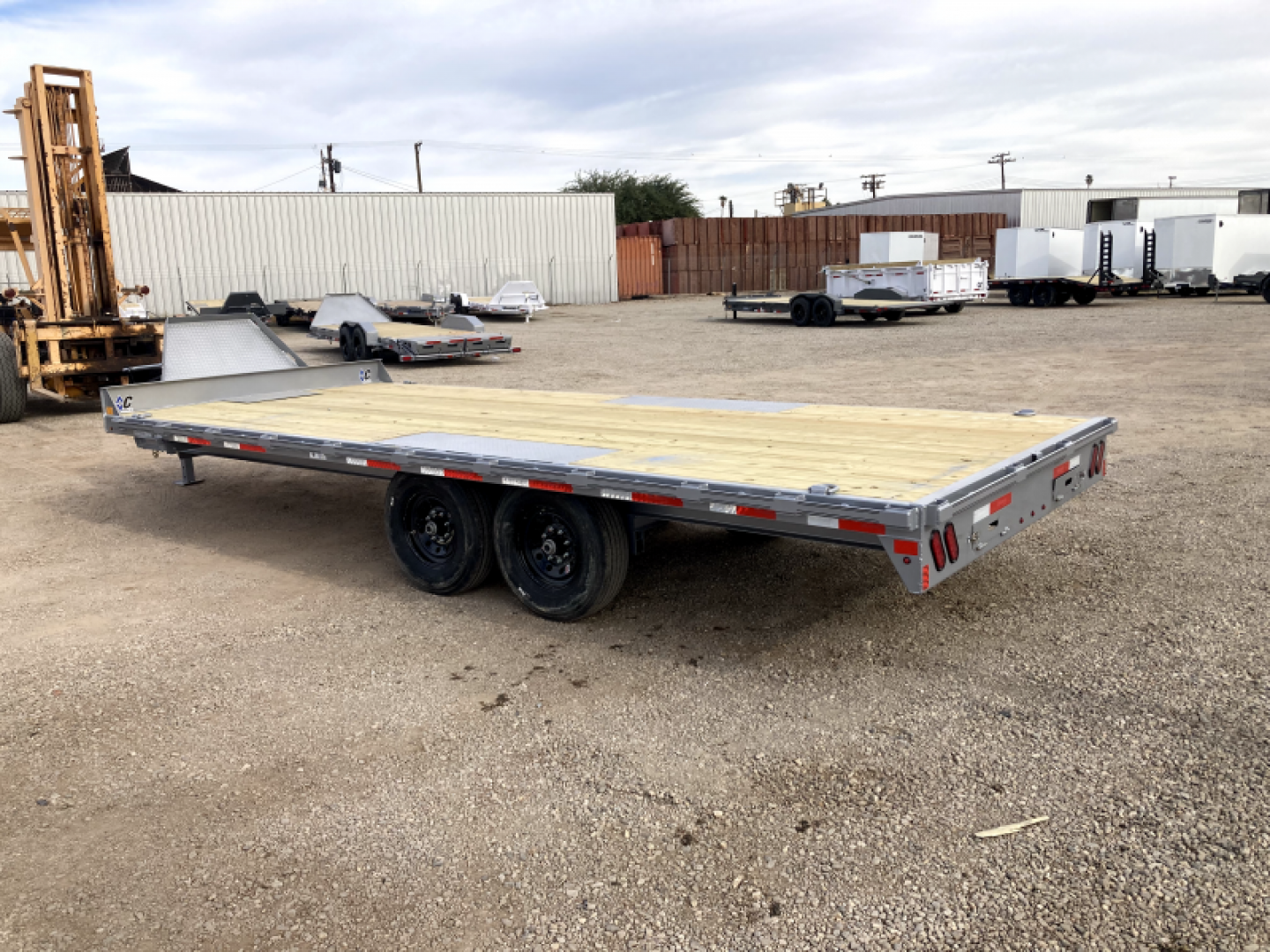New 2024 Diamond C Trailers DEC 207 20x102 DECK-OVER TRAILER Equipment Trailer