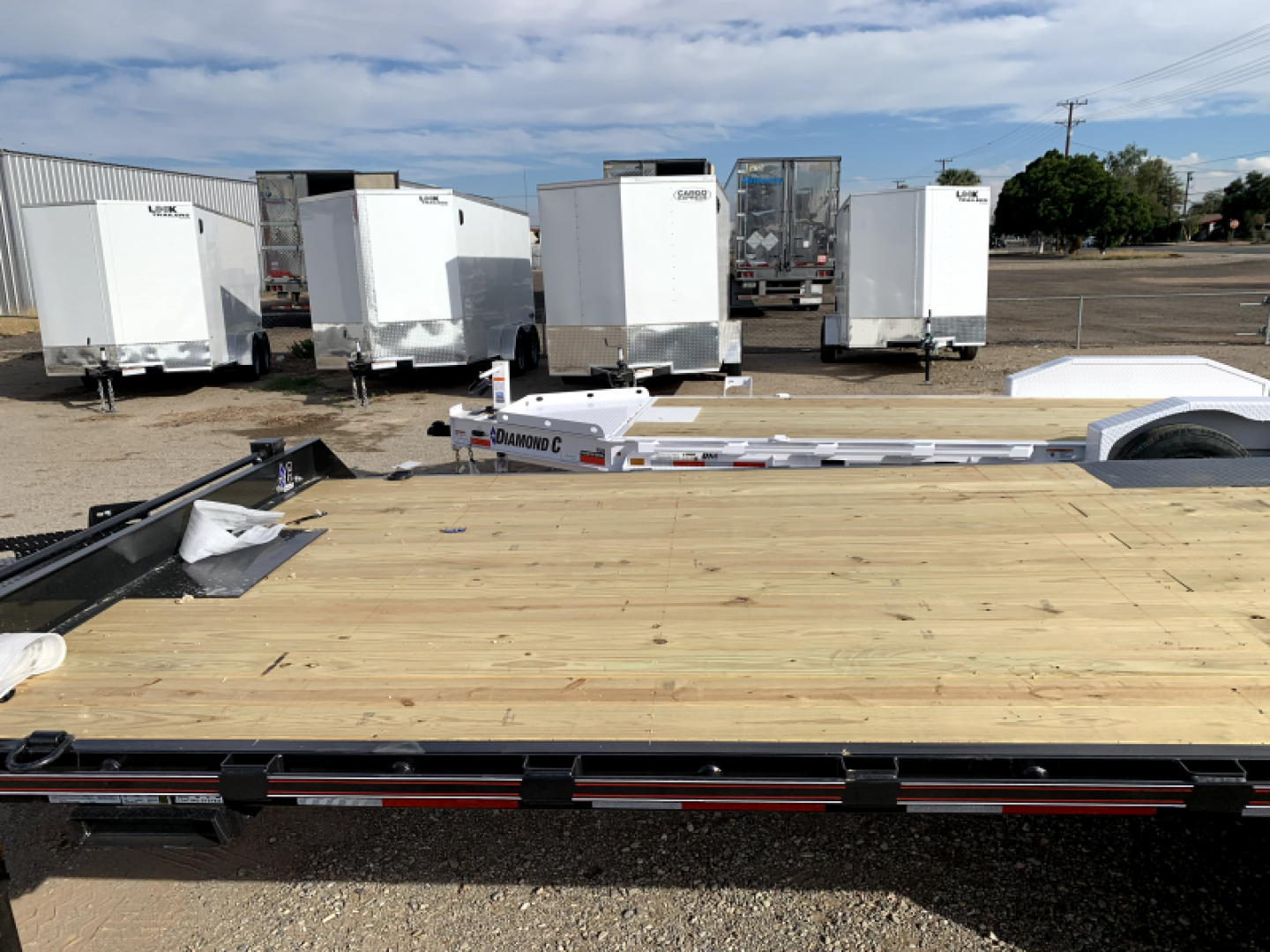 New 2024 Diamond C Trailers DEC 208 22x102 DECK-OVER TRAILER Equipment Trailer