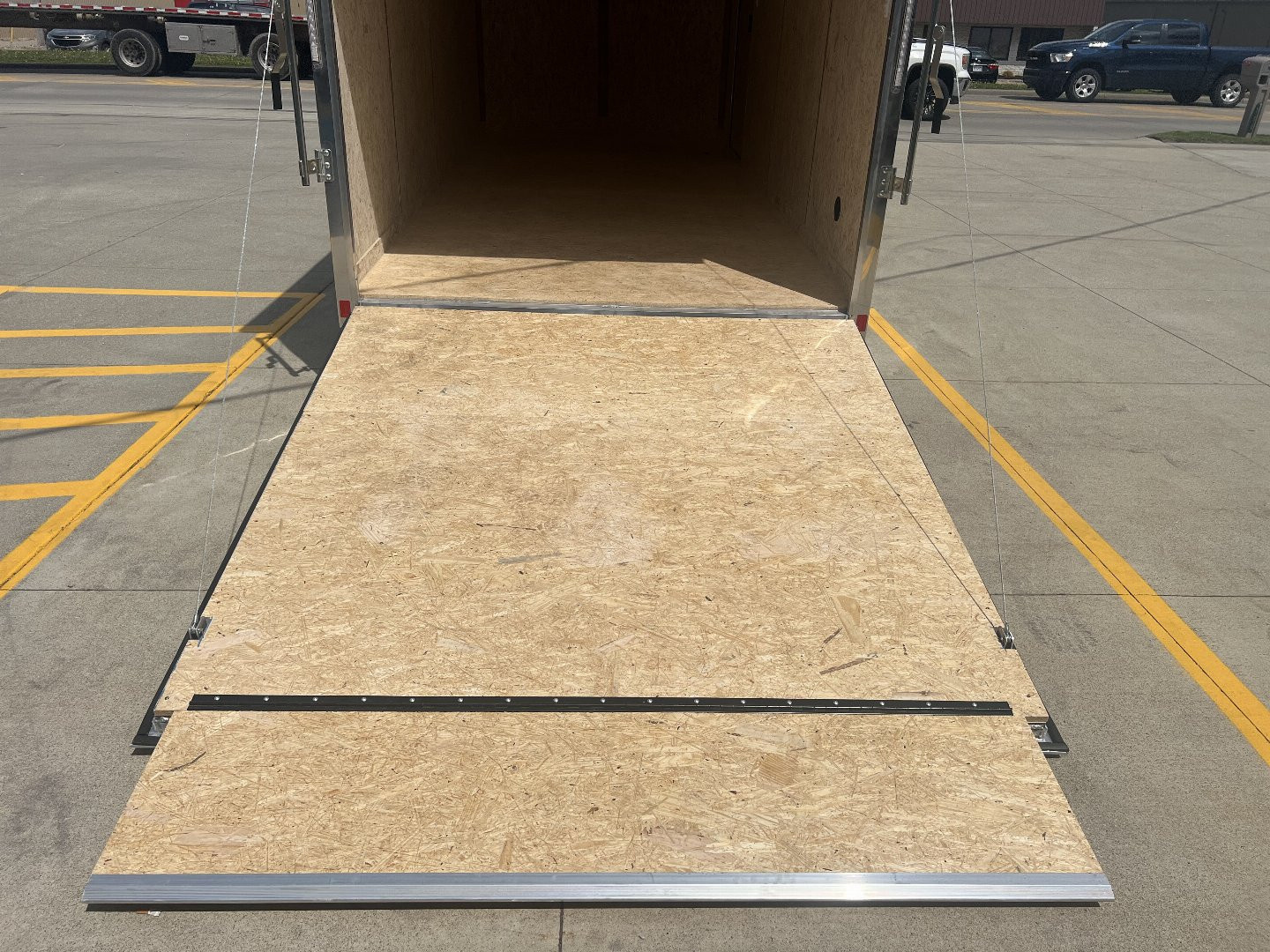 New 2025 Impact Trailers 7'X16' ALL ALUMINUM SHOCKWAVE RAMP DOOR SILVER Cargo / Enclosed Trailer