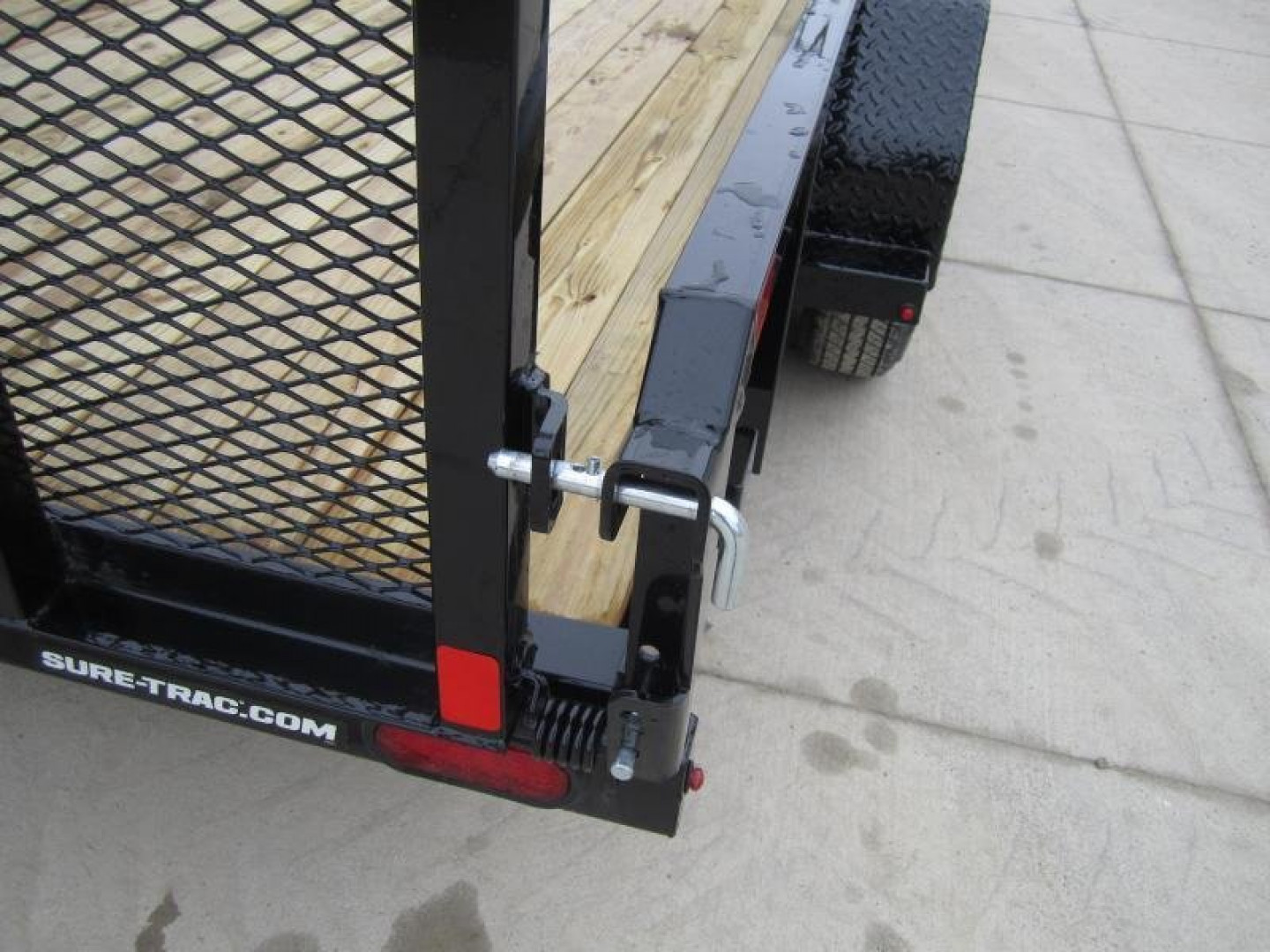 New Sure-Trac 7 X 16 Tube Top Utility 7K Tandem W/5' gate