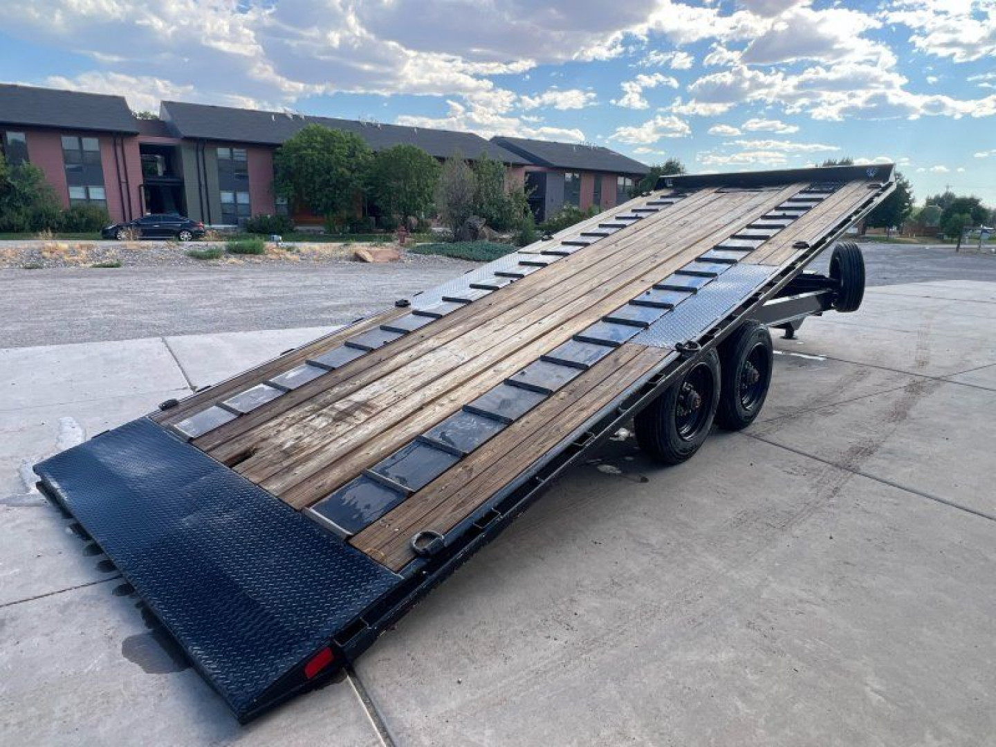Used 2023 Diamond C Trailers 22' Tilt Deck Equipment Trailer
