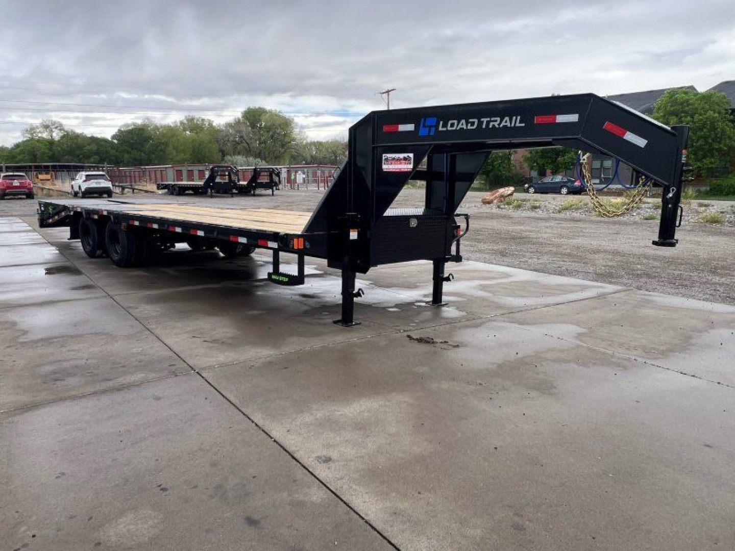 New 2025 Load Trail 102"X28' Low-Pro GN Gooseneck Bodies
