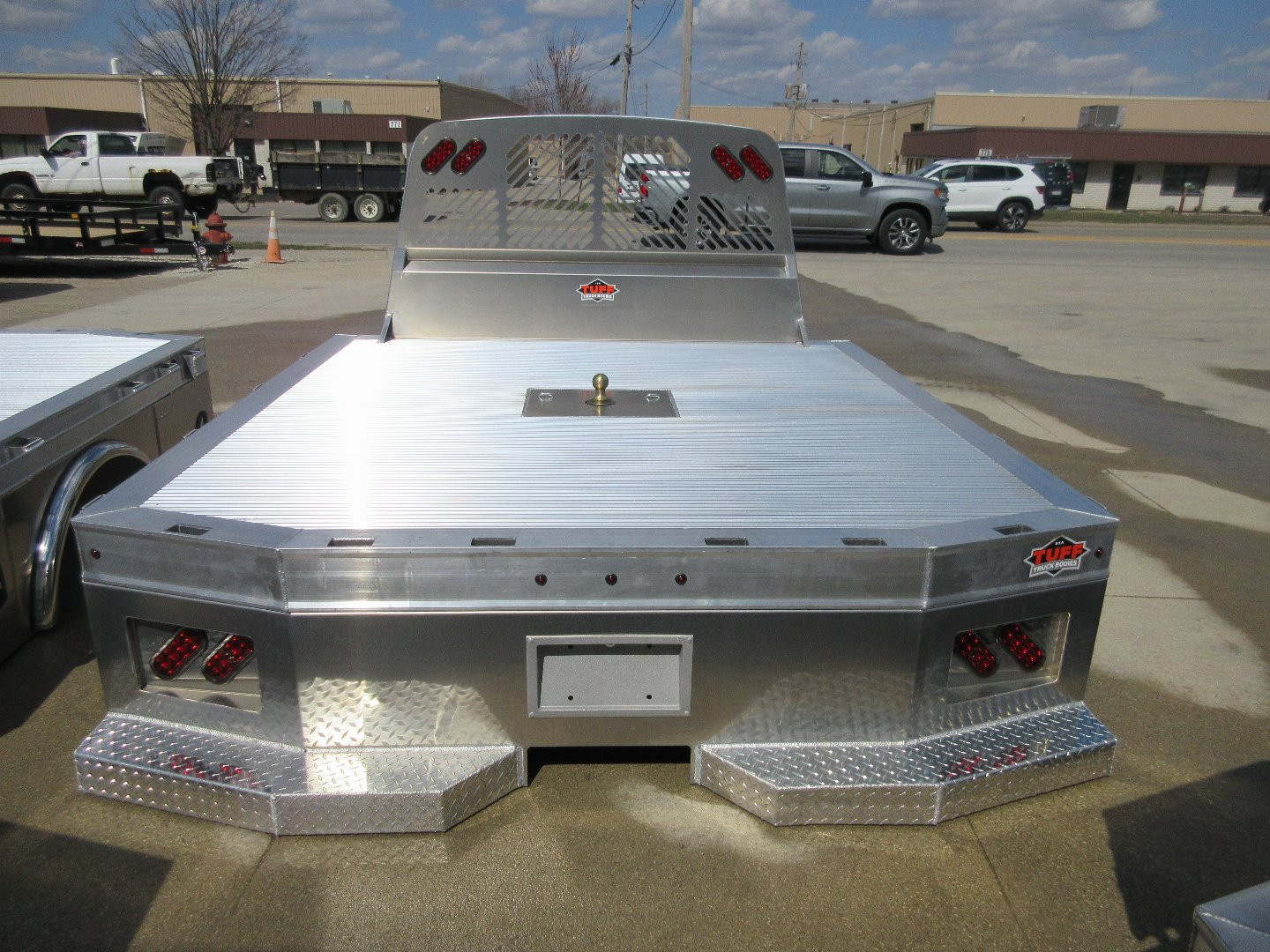 New 2025 Tuff Truck Bodies 8'6"X 100" SKIRTED RANCHER EXTURDED ALUMINUM W/GOOSENECK HITCH Truck Bed