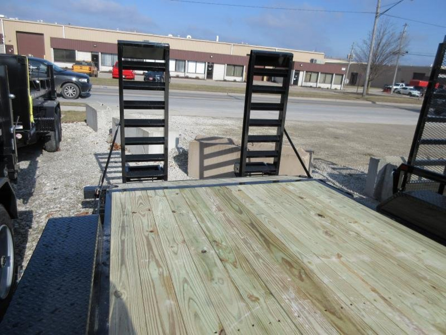 New 2025 Sure-Trac 7 x 20 (18+2) Equipment Trailer 14K