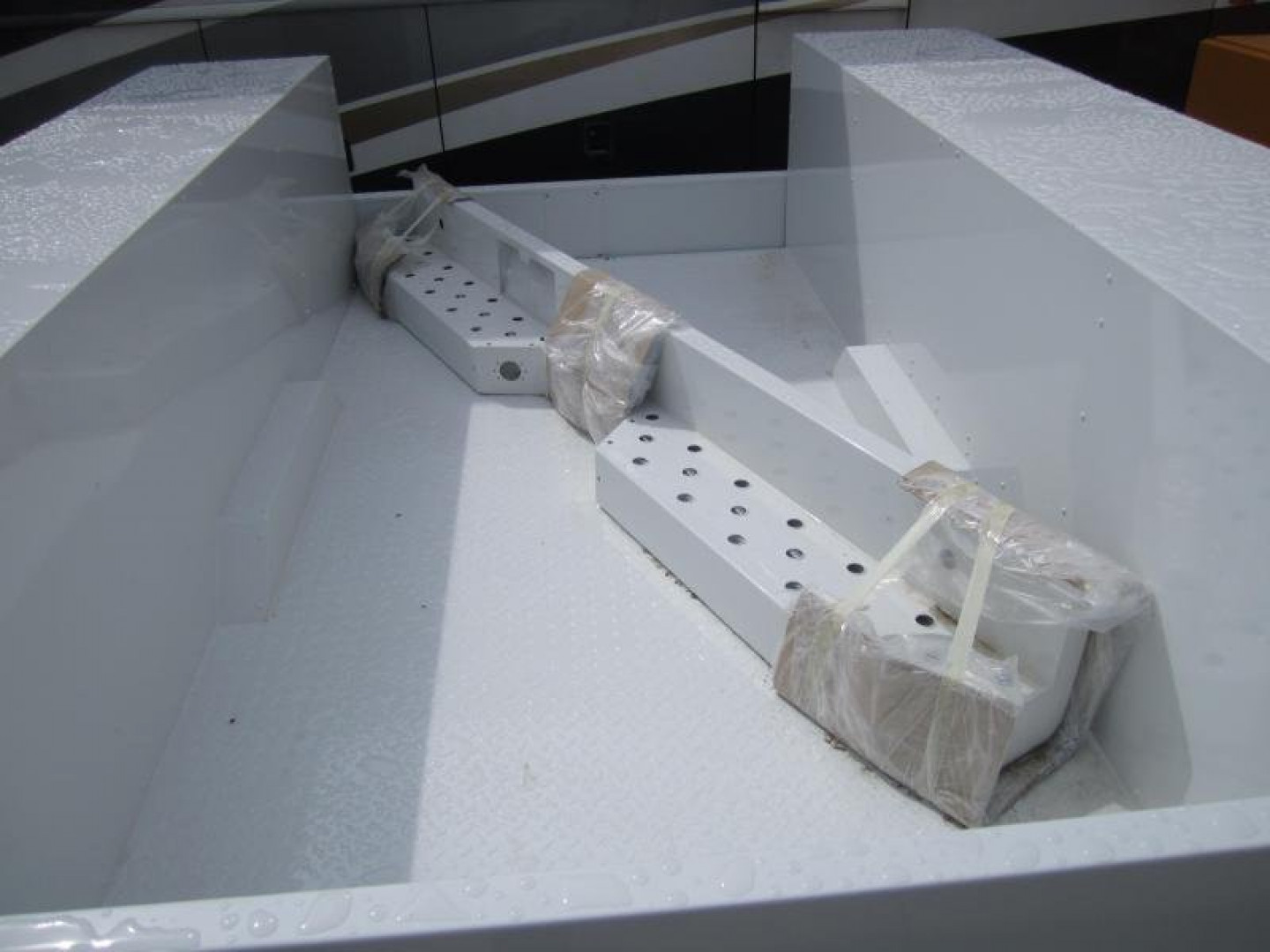 New Stahl CHALLENGER STII 110" 60"CA Truck Bed