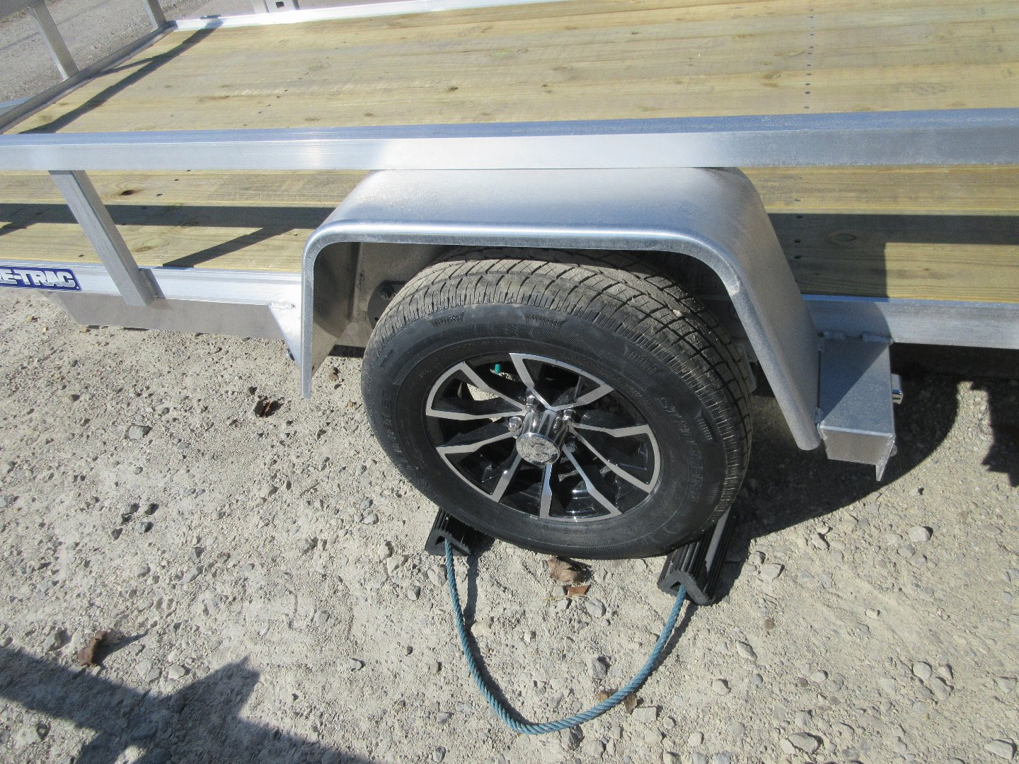 New Sure-Trac 6 X 12 Aluminum Tube Top Utility  3K Idler