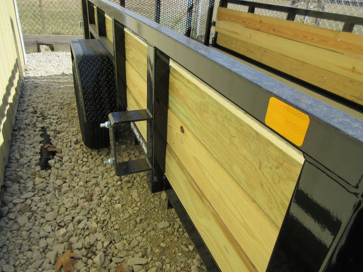 New 2025 Sure-Trac 5 x 10 Tube Top Three Board Trailer  3K Idler