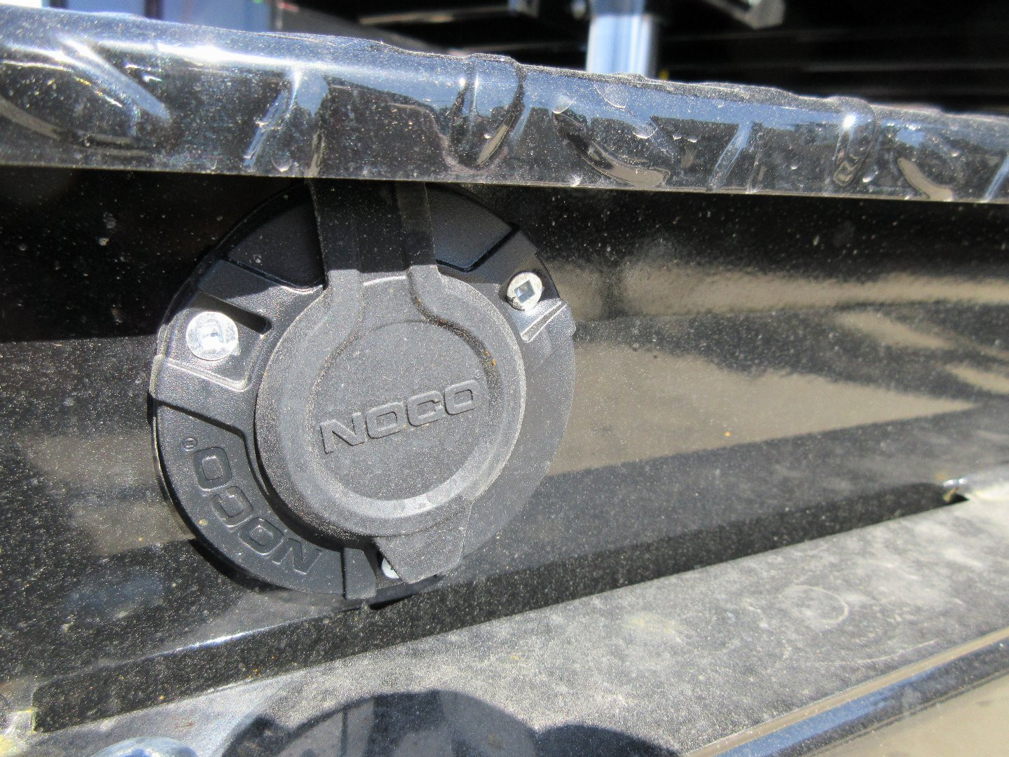 New 2025 Sure-Trac 82 x 16 HD Low Profile Dump Trailer 14K TelescopIc